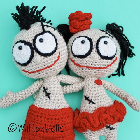 Thumbnail: Close up boy and girl voodoo dolls
