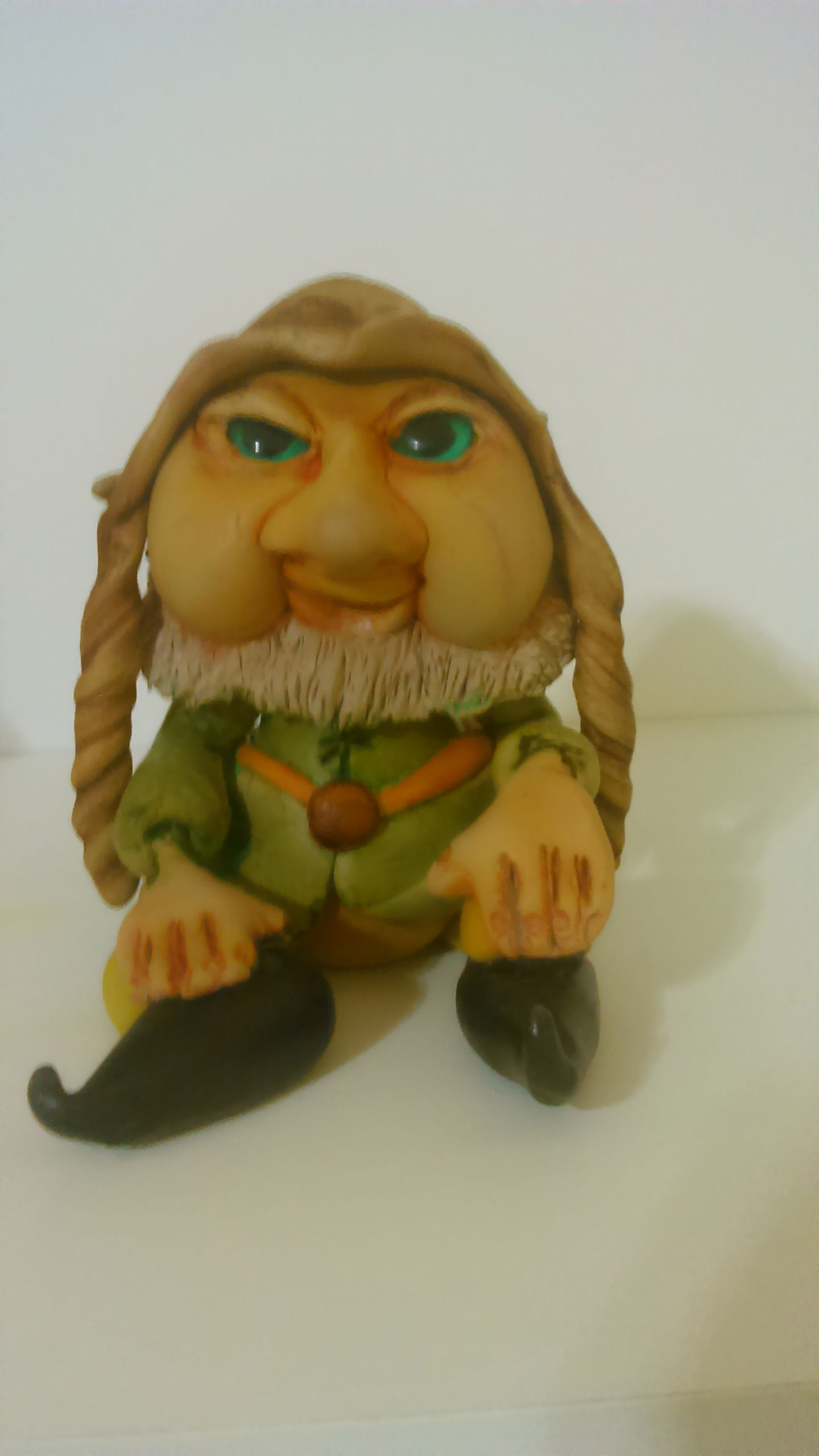 duende sabio con gorro