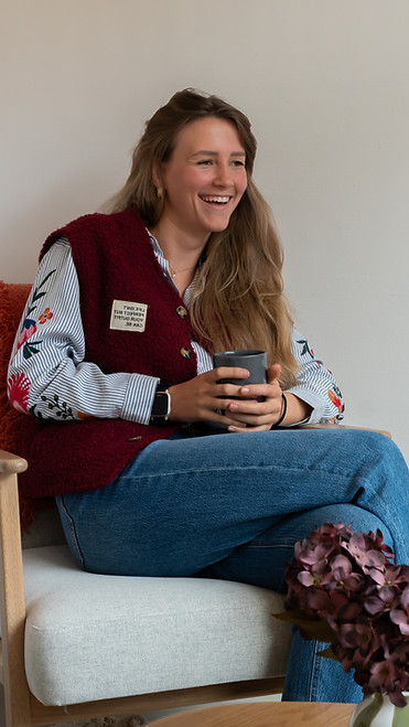 Laura — Bekkenkinesitherapie - Shoot-015_edited.jpg