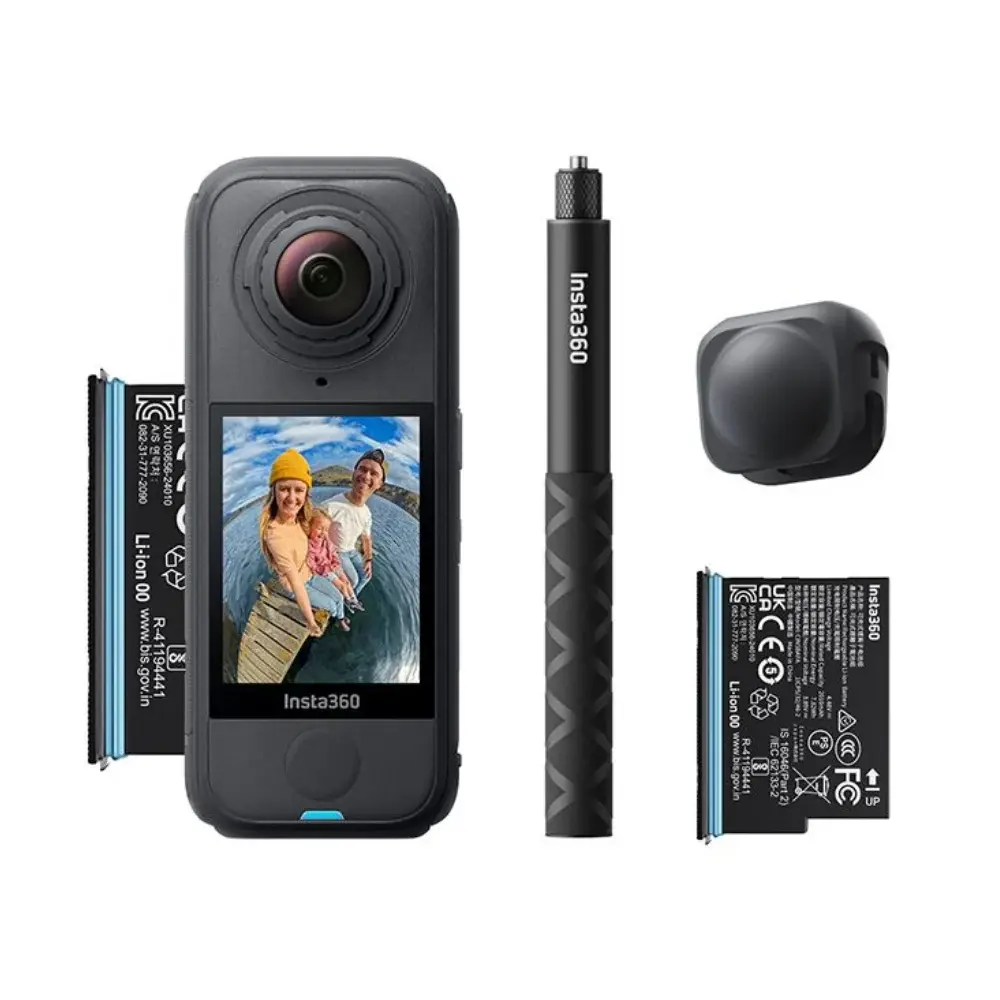 Insta360 X4 Air Essentials Bundle