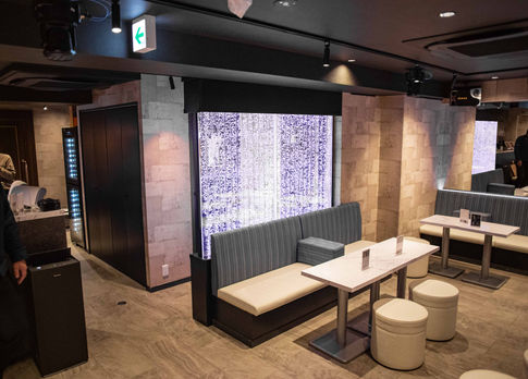 Pearl Airation - Night Clubs and Bars