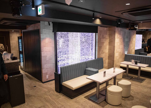 Pearl Airation - Night Clubs and Bars