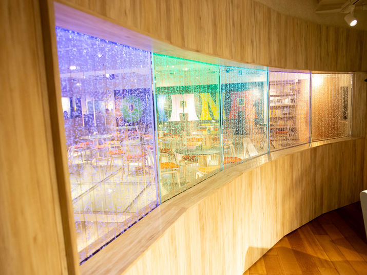 Pearl Airation introduces subtle water movement through controlled aeration, creating a calming sensory environment through gentle motion and sound that supports visitor comfort, mindfulness, and emotional balance.