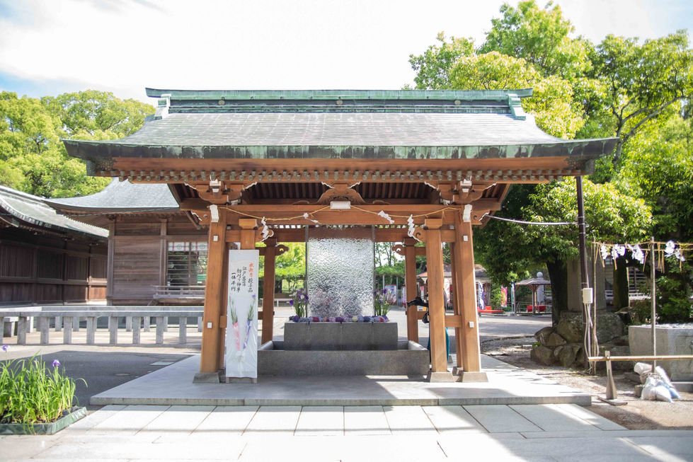 Aqpane (Aqua Wall Panel) in a Sacred Space, Shrine in Japan