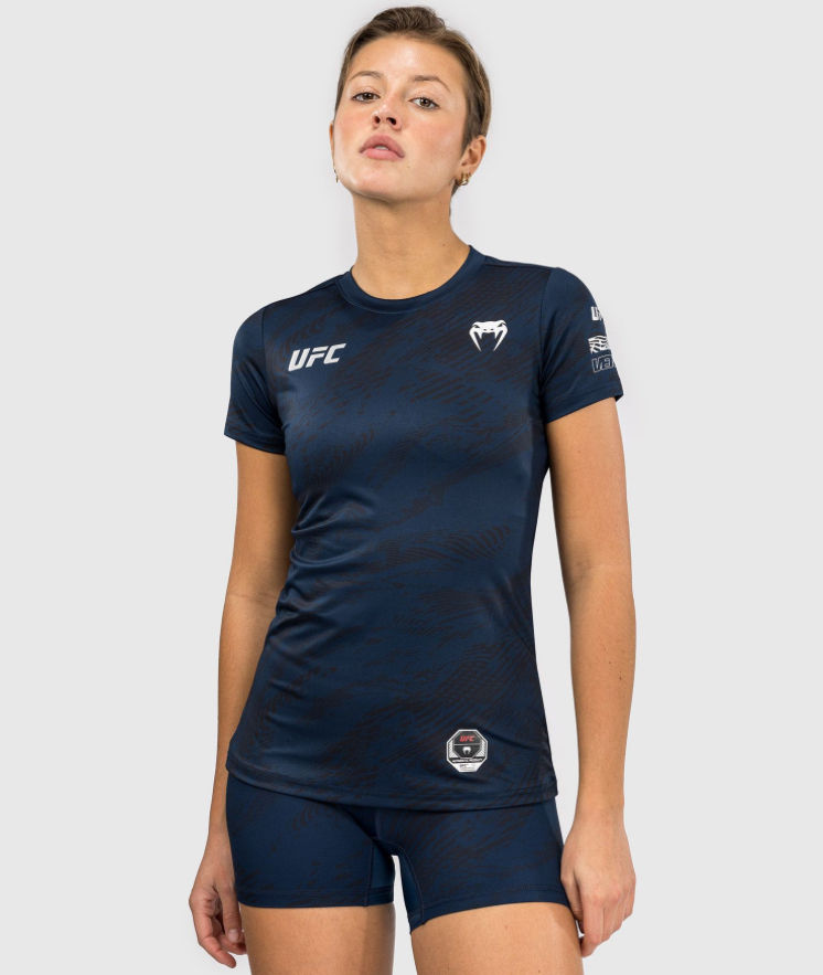 CAMISETA DRY-TECH UFC FUSION BY VENUM FIGHT WEEK PARA MUJER - AZUL OCÉANO