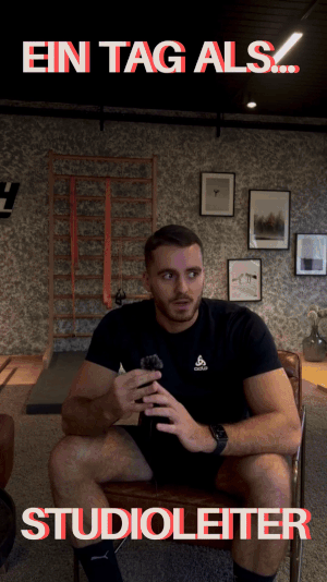 GIF1_EinTagalsStudioleiter-ezgif.com-resize.gif