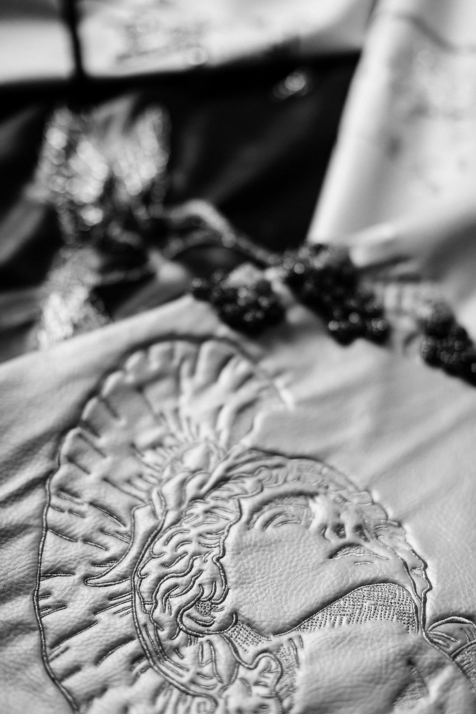 huart-the-ıdentıty-olumpus hills-s6.jpg