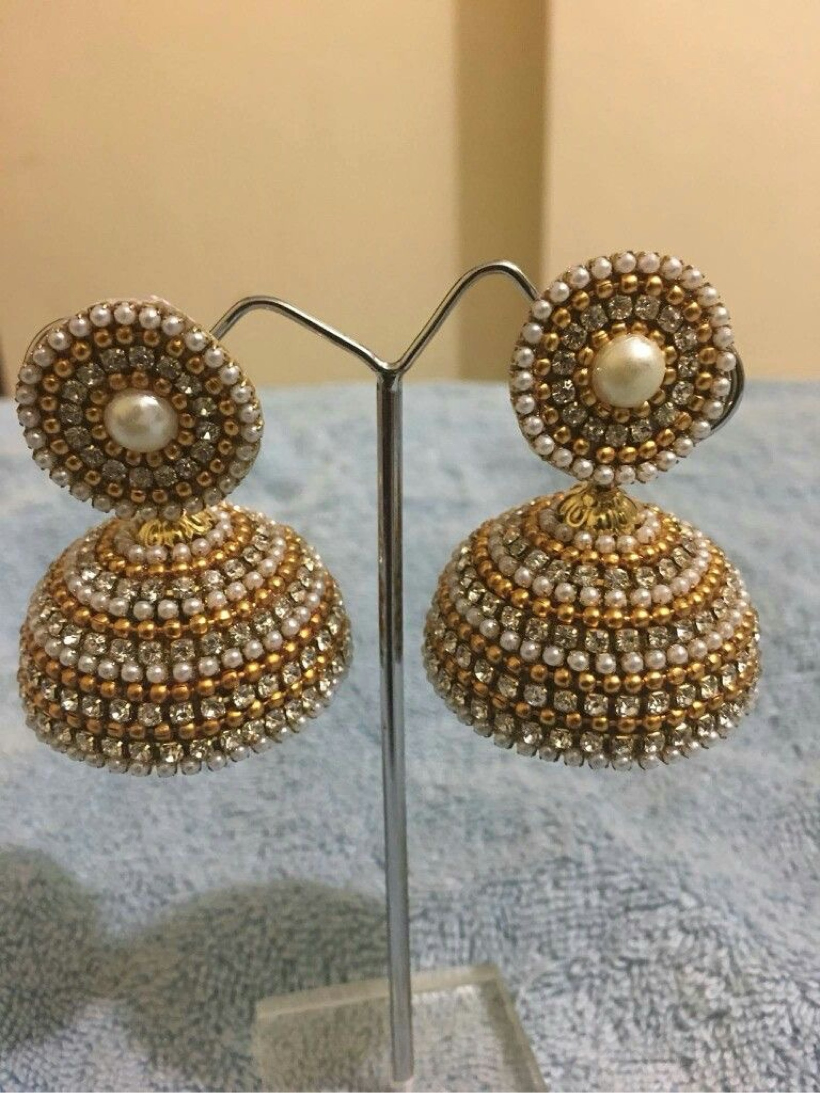 Boucles d'oreilles traditionnelles Jhumka