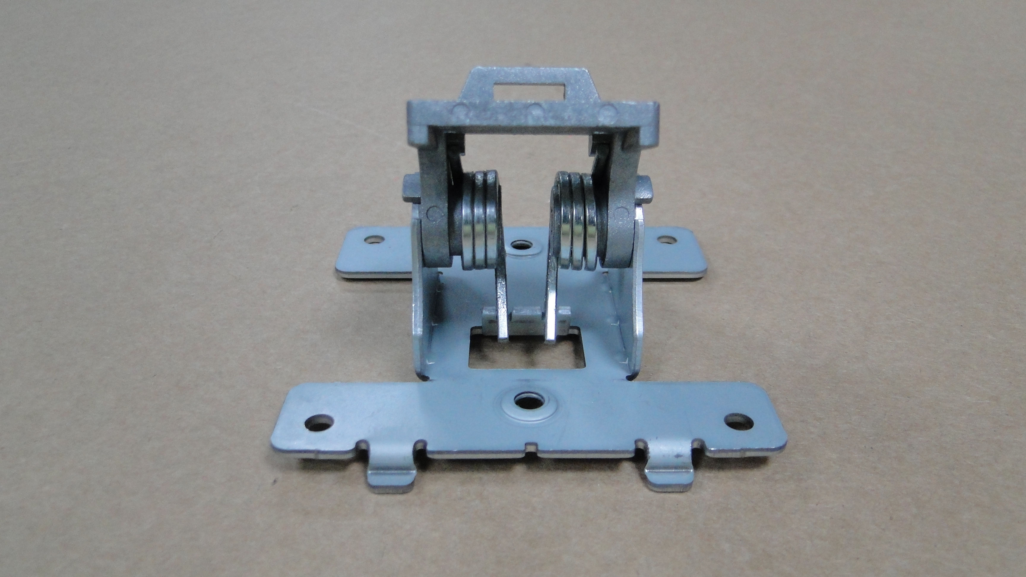 Шарнир Samsung BN96-03333A