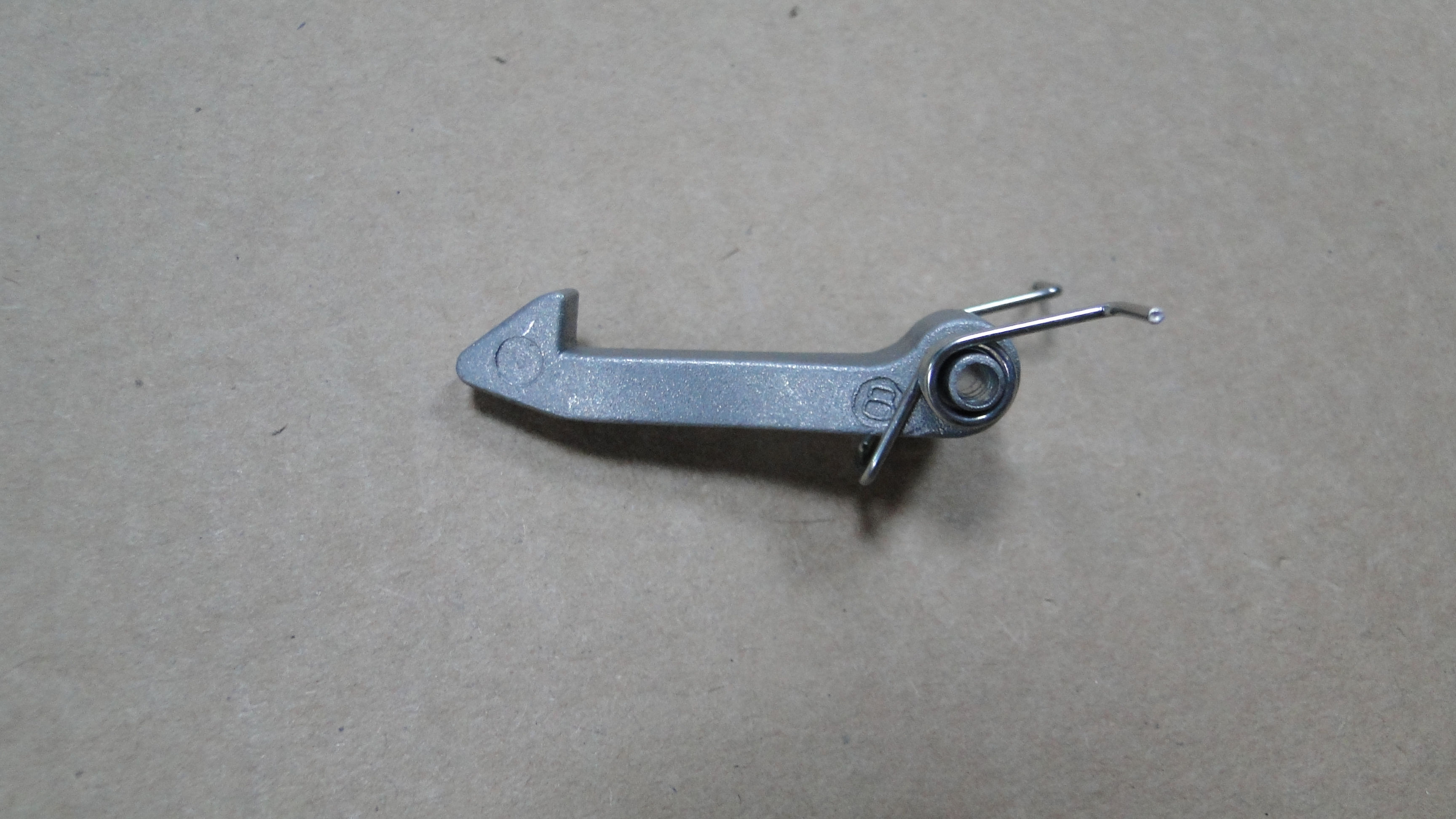 Крючок люка Samsung DC97-16988A