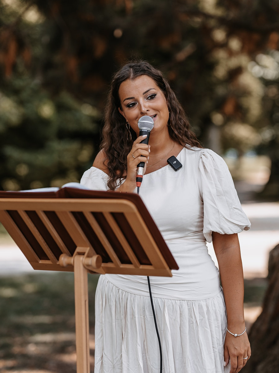 Michelle Föttinger – Traurednerin