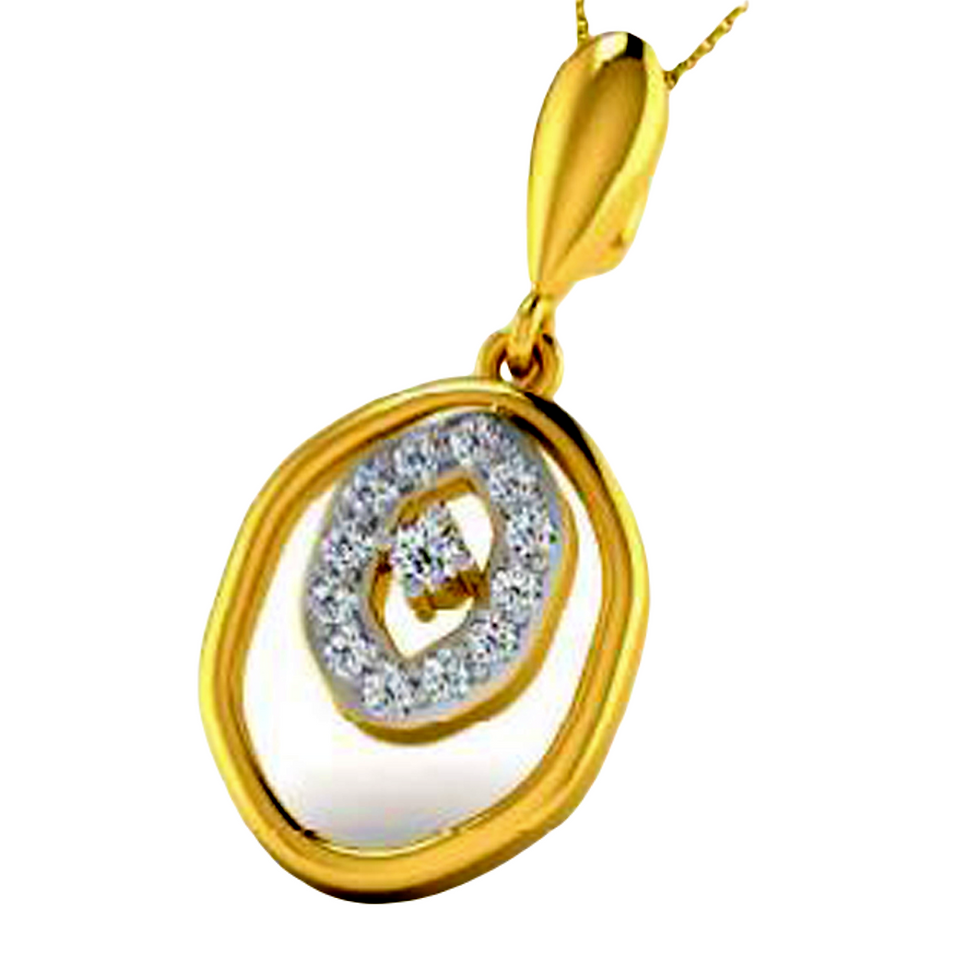 Moissanite Gold Plated Silver Elegant Qudra Pendant