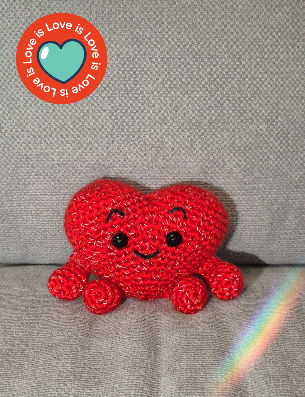 gehäkeltes Herz - reflektierendes Garn