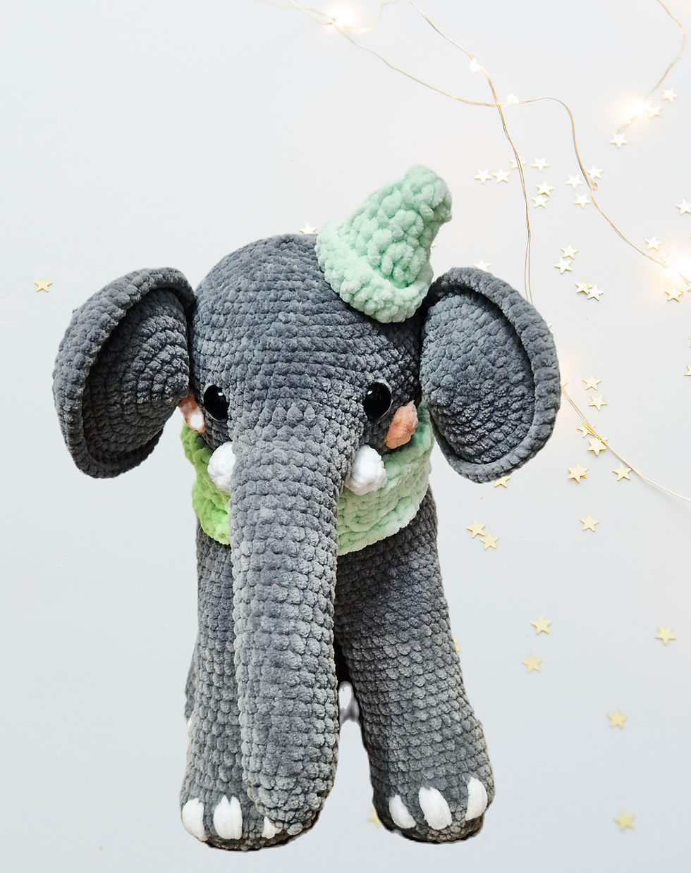 plüschig gehäkelter Elefant (Kuschel-/Plüschtier)