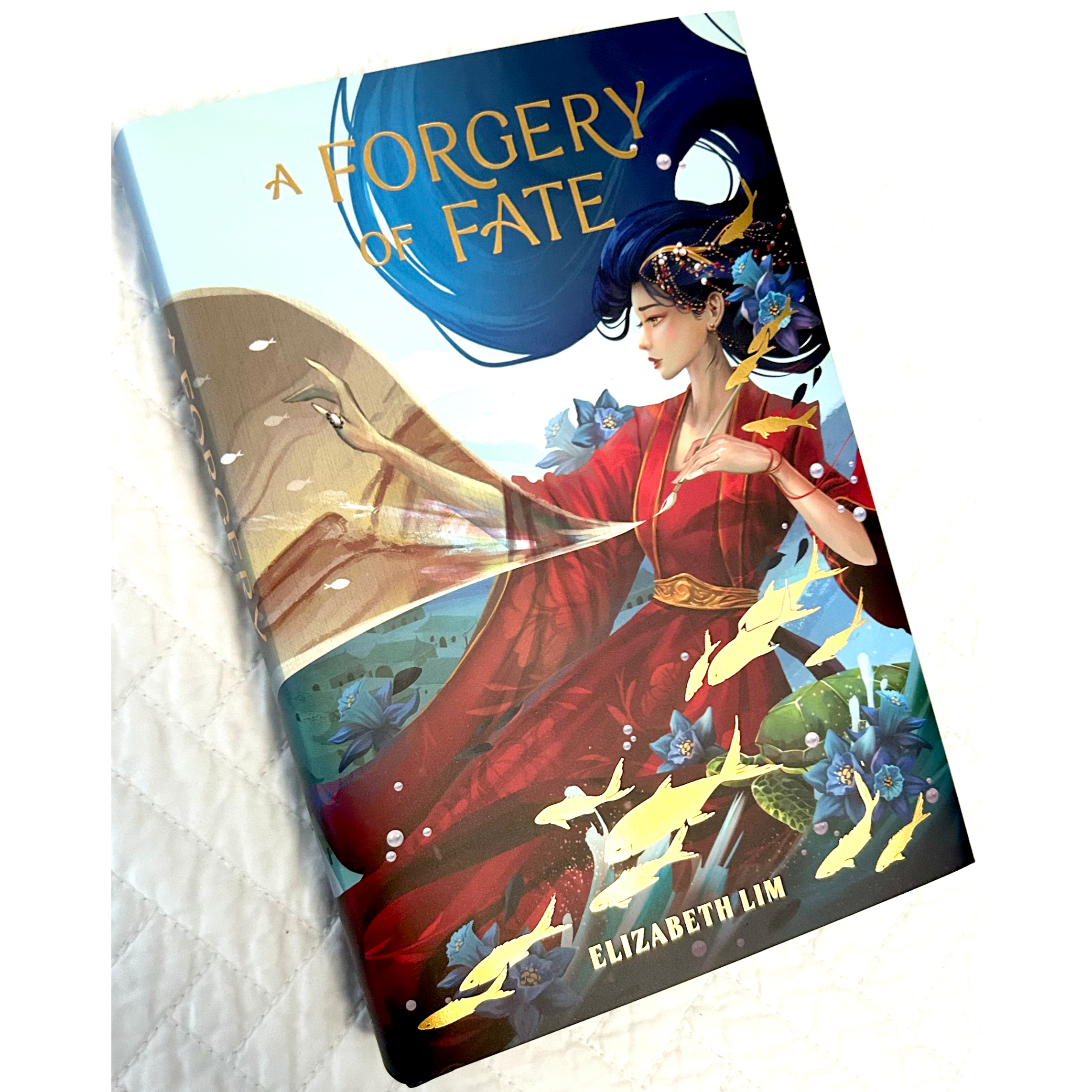 洋書 FORCE, FATE, & FREEDOM Amazon.com: A Forgery of Fate (Six Crimson Cranes): 9780593650622