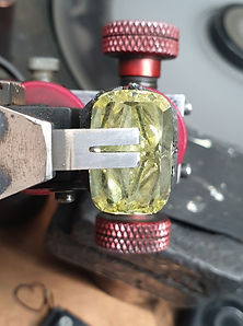 Diamon cutting Services Israel, Diamond polishing service Israel, Diamond cutters Israel.