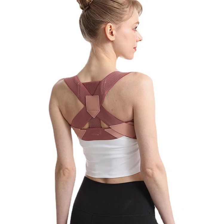 Thumbnail: חגורת גב ליישור כתפיים ליציבה נכונה