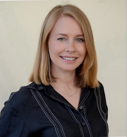 Emma Barnes_Headshot.png