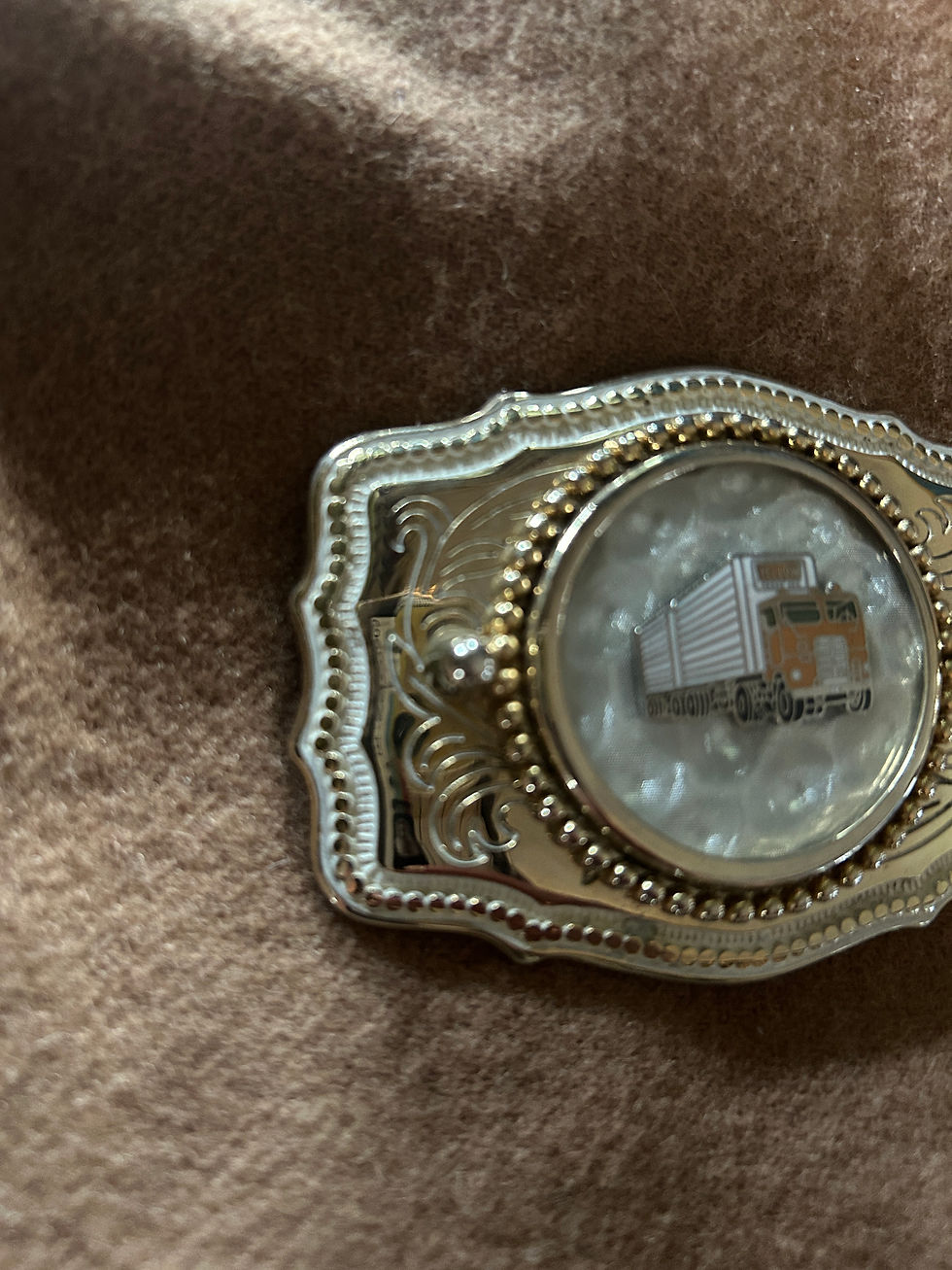 Thumbnail: Yellow Belt Buckle