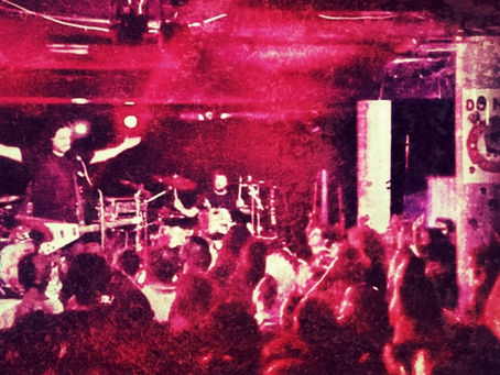LOST GRAVITY + Angra