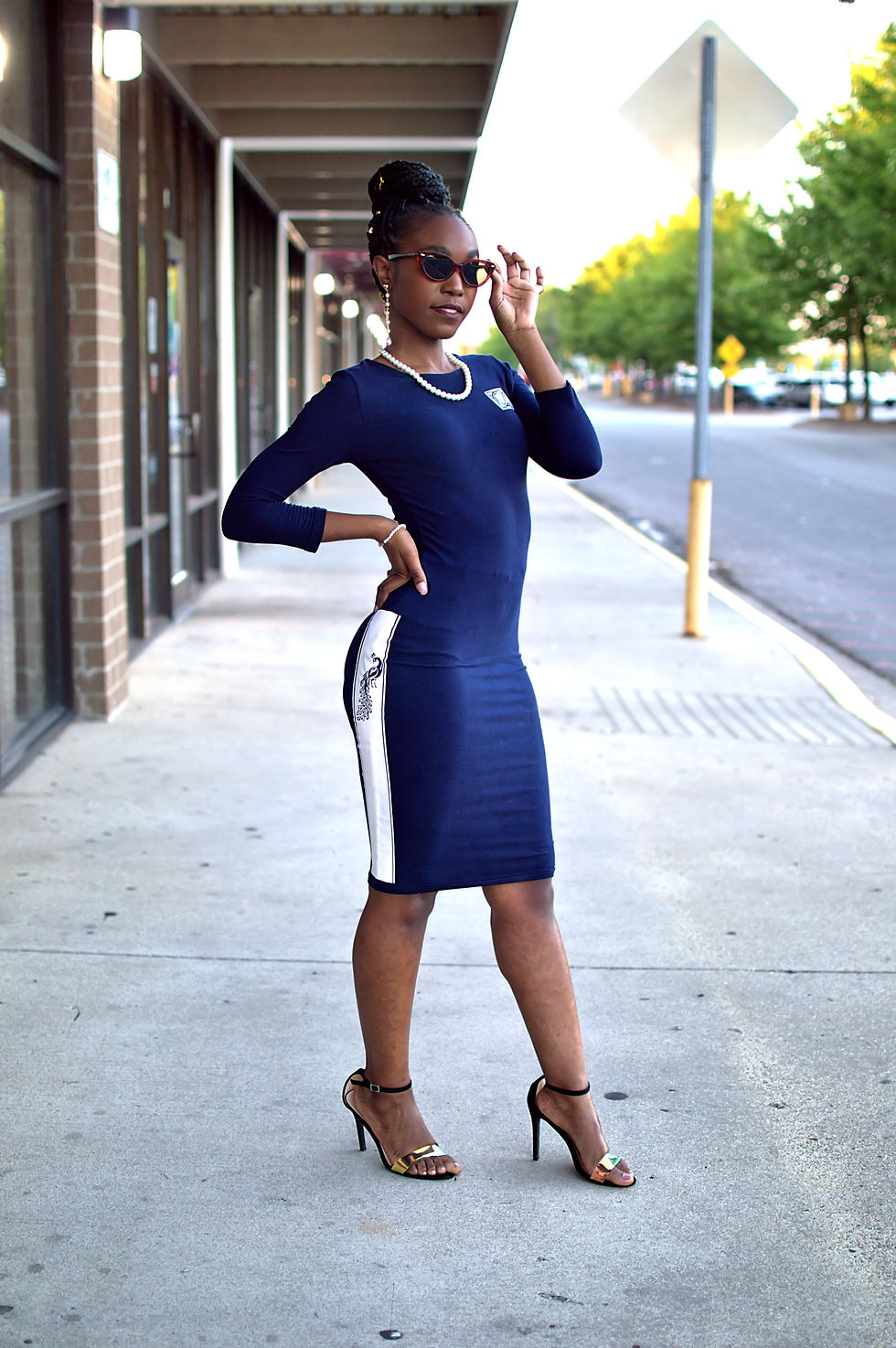 Thumbnail: VaVichi Queens Exquisitely Refined 3/4 sleeve Dress