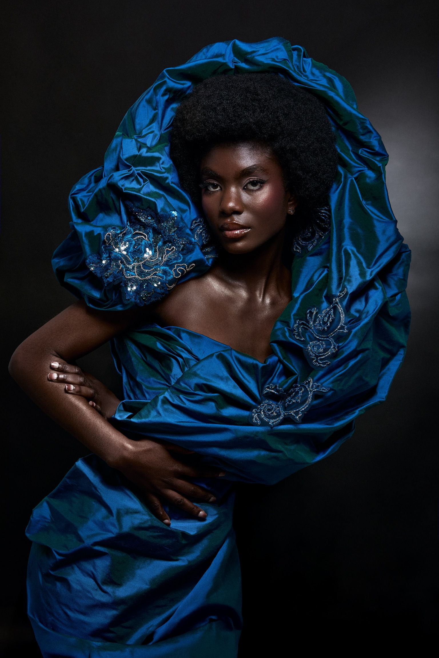 Вышивка от кутюр Haute Cuoture, ручная вышивка, ателье вышивки