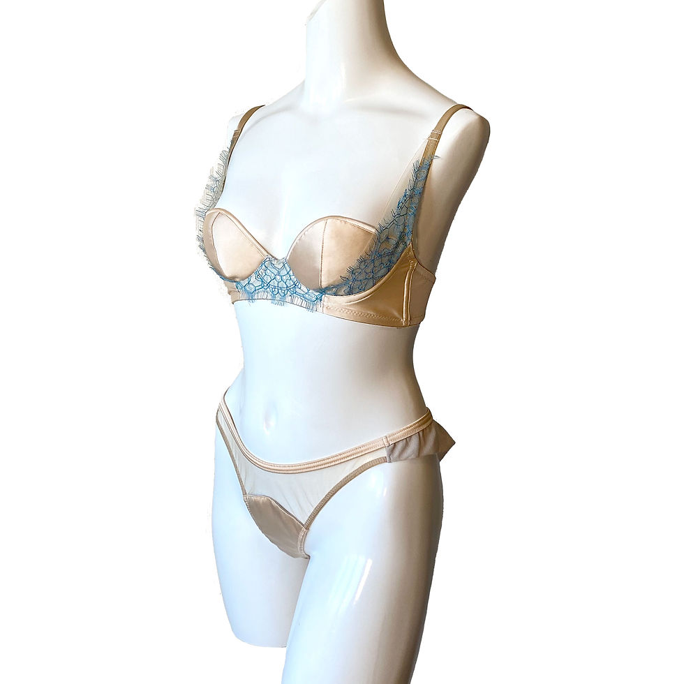 Thumbnail: Flared Brazilian - BYBLOS