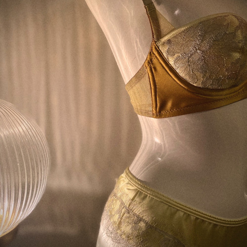 Balconette Bra - ECLIPSE | Maimia