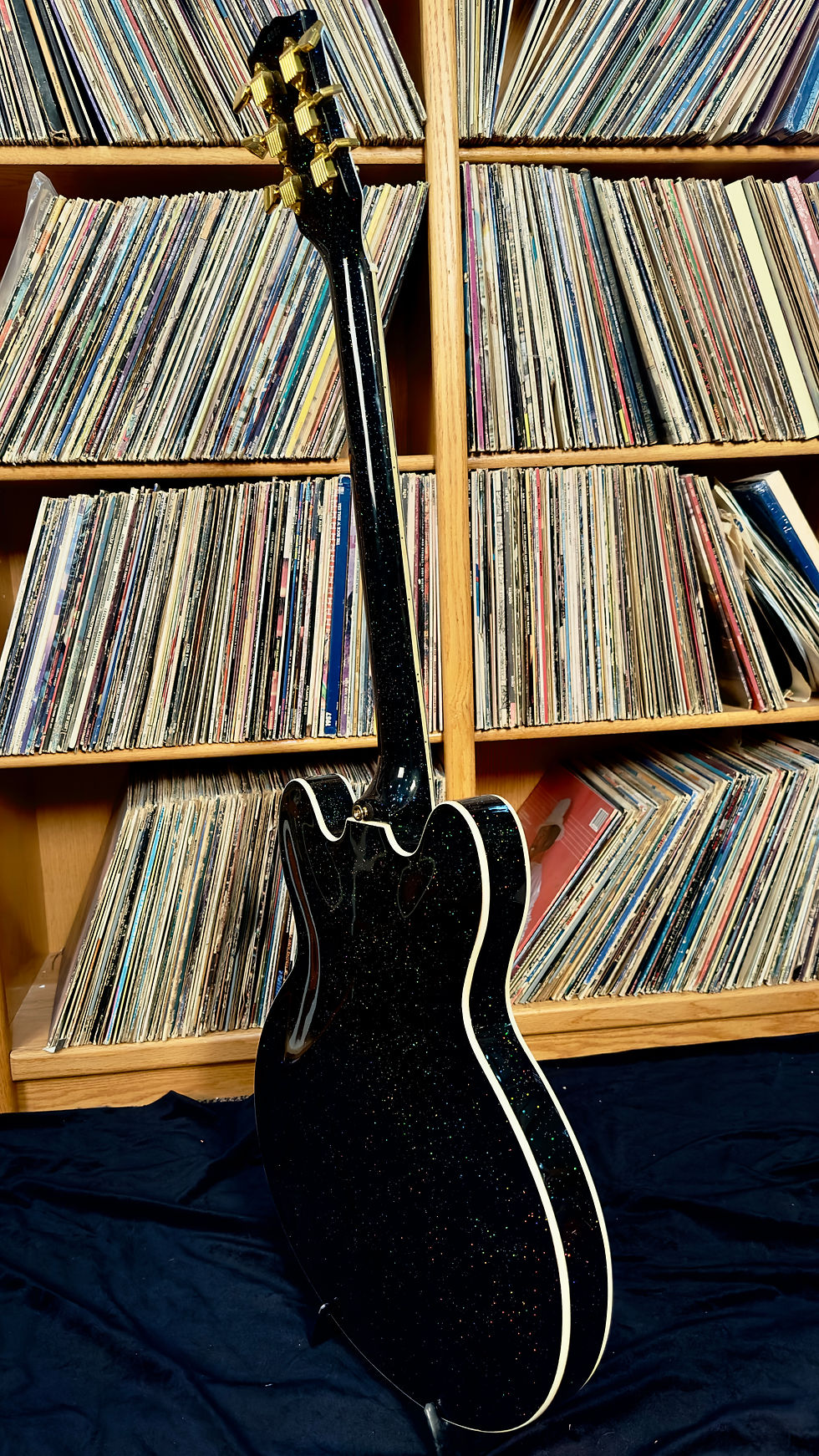 Thumbnail: 2026 Bell & Hern Customs "Black Galaxy" ES-335 