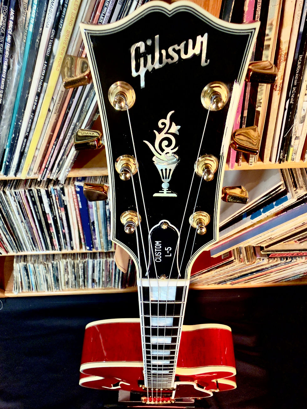 Thumbnail: Gibson Custom Shop Wes Montgomery L5 1993 - Cherry Red