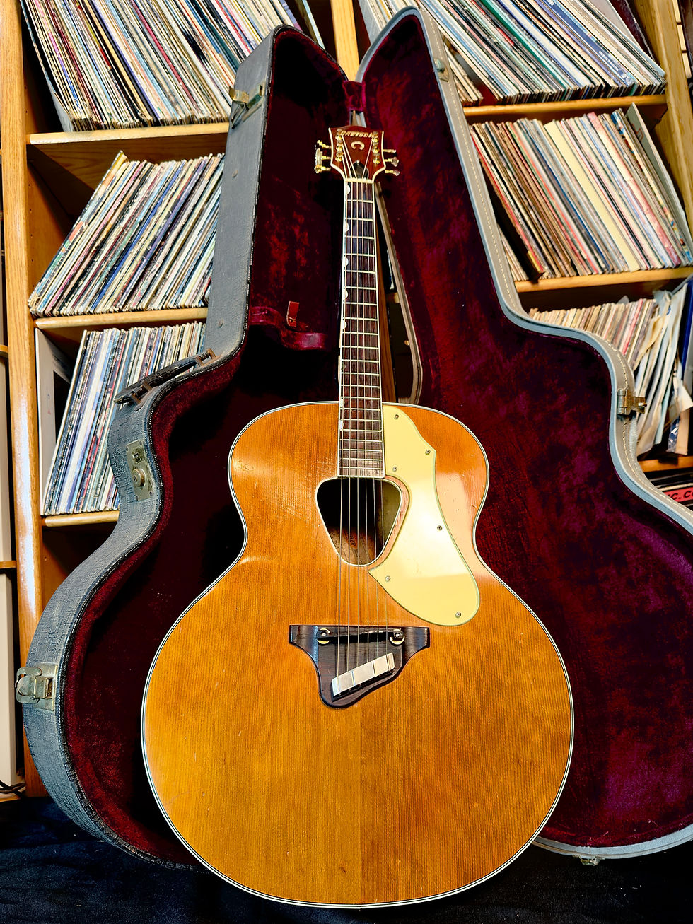 Thumbnail: ⌁ 1959 Gretsch Rancher ⌁ Model 6022 ⌁ HillBilly Jumbo ⌁ Gretsch Orange ⌁