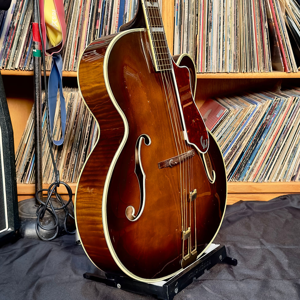 Thumbnail: Rare Epiphone Emperor Cutaway 1949 