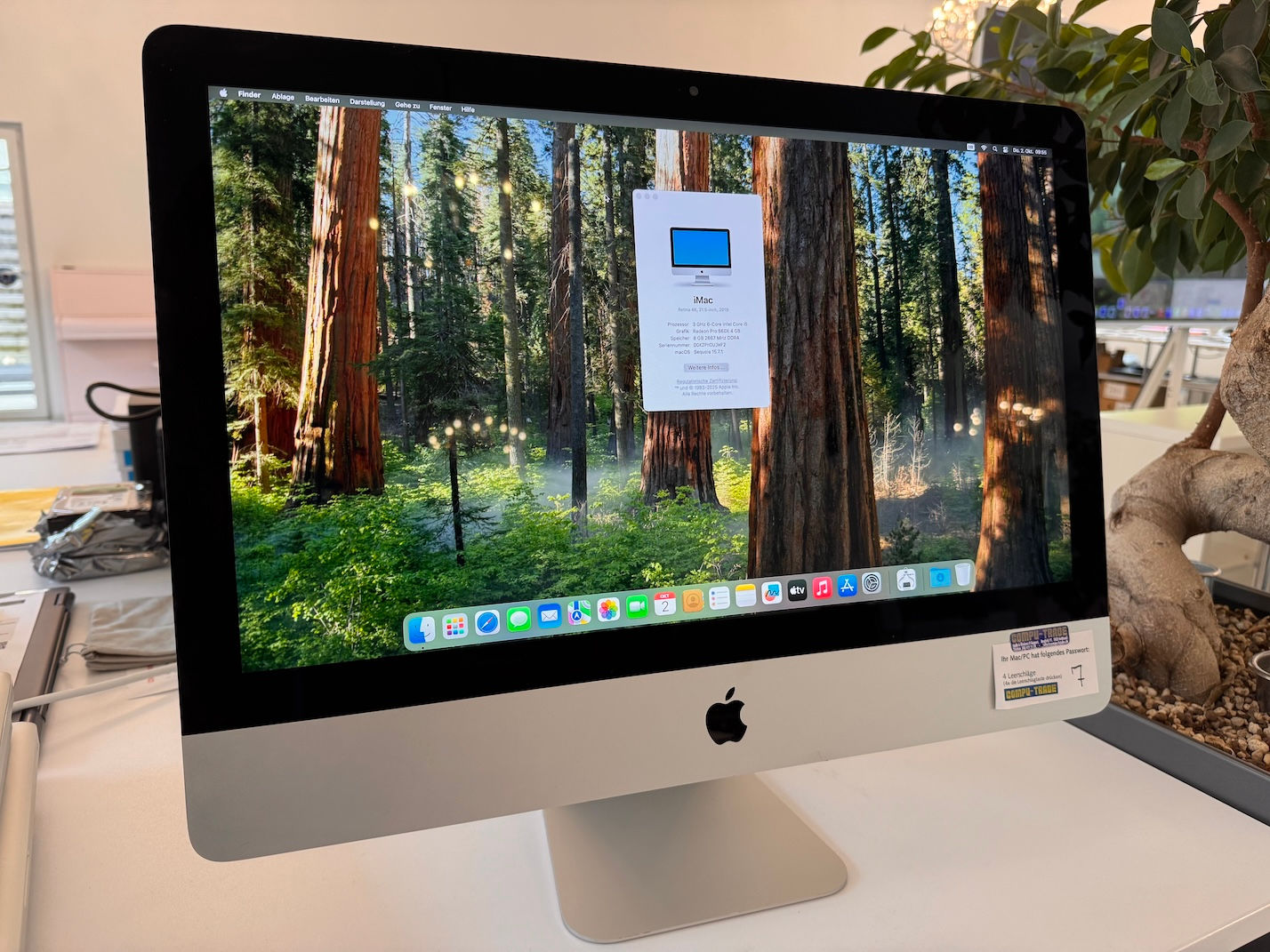 Apple iMac 21.5" Retina 4K 2019 Frontal