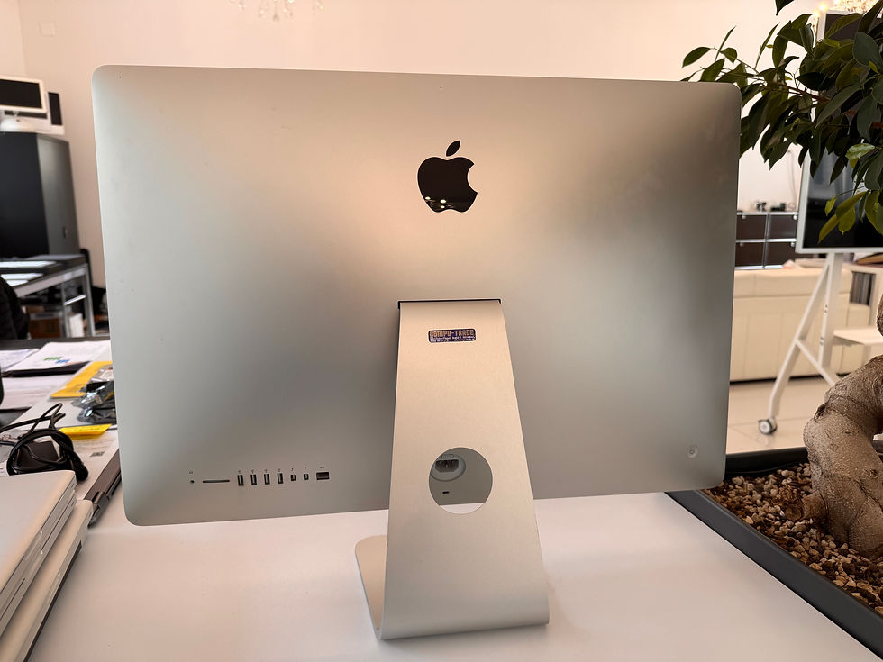 Apple iMac 27" Retina 5K Late 2015 Hinten