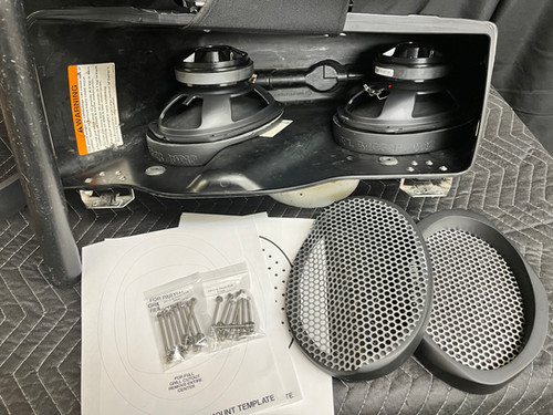 6x9 Harley Saddlebag Speaker Mounting Rings & Install Kit w/GRILLS