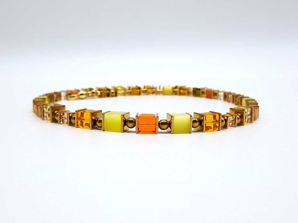 Thumbnail: Geo Cube Style Necklace