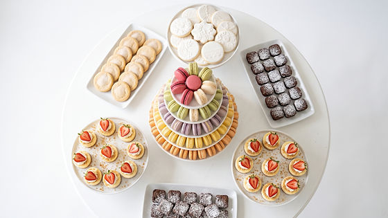 Signature Macaroon Station