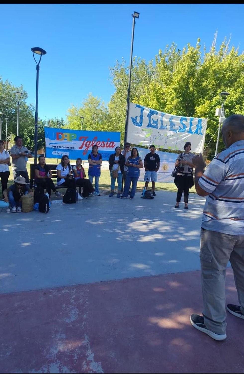 Docentes de Iglesia se movilizan por falta de respuesta paritaria y advierten sobre el inicio del ciclo lectivo, "si no hay respuesta la semana proxima volvemos al paro"