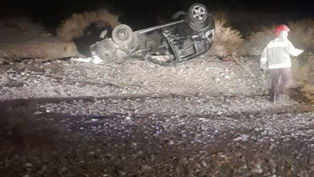 Investigan las causas del vuelco de un Renault Sandero Stepway sobre Ruta 150 en Iglesia