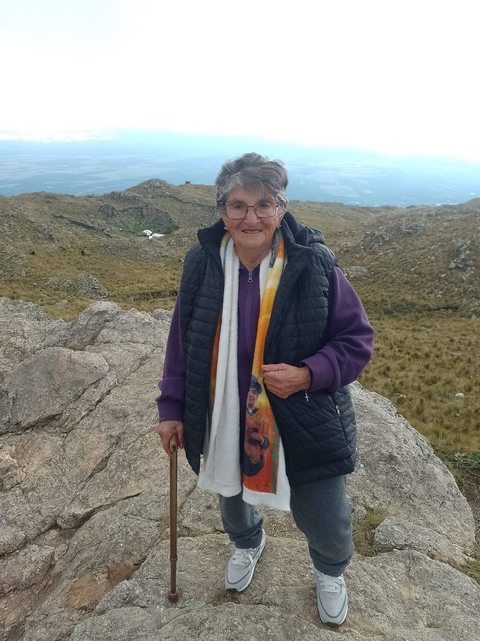 Doña Ramona de la Cruz Solar vivió una experiencia inolvidable en su primer viaje fuera de San Juan y llevó con orgullo el nombre de Iglesia