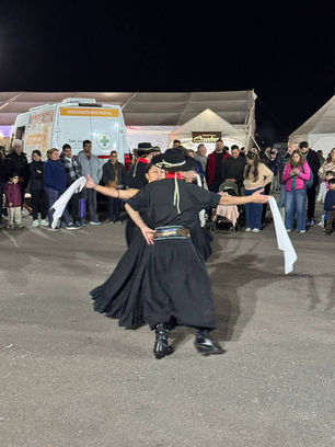 Orgullo iglesiano que trasciende fronteras en la 31° Feria Internacional de las Artesanías. Ponchos premiados y un espectaculo estelar