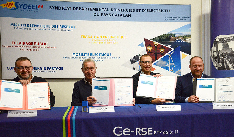 De gauche à droite : Jean-Christophe NIERGA (Président de la FRTP66), Jean MAURY (Président du SYDEEL66), Stéphane LANAU (Président du GE-RSE), Laurent MATURANA (Président de la FBTP66)