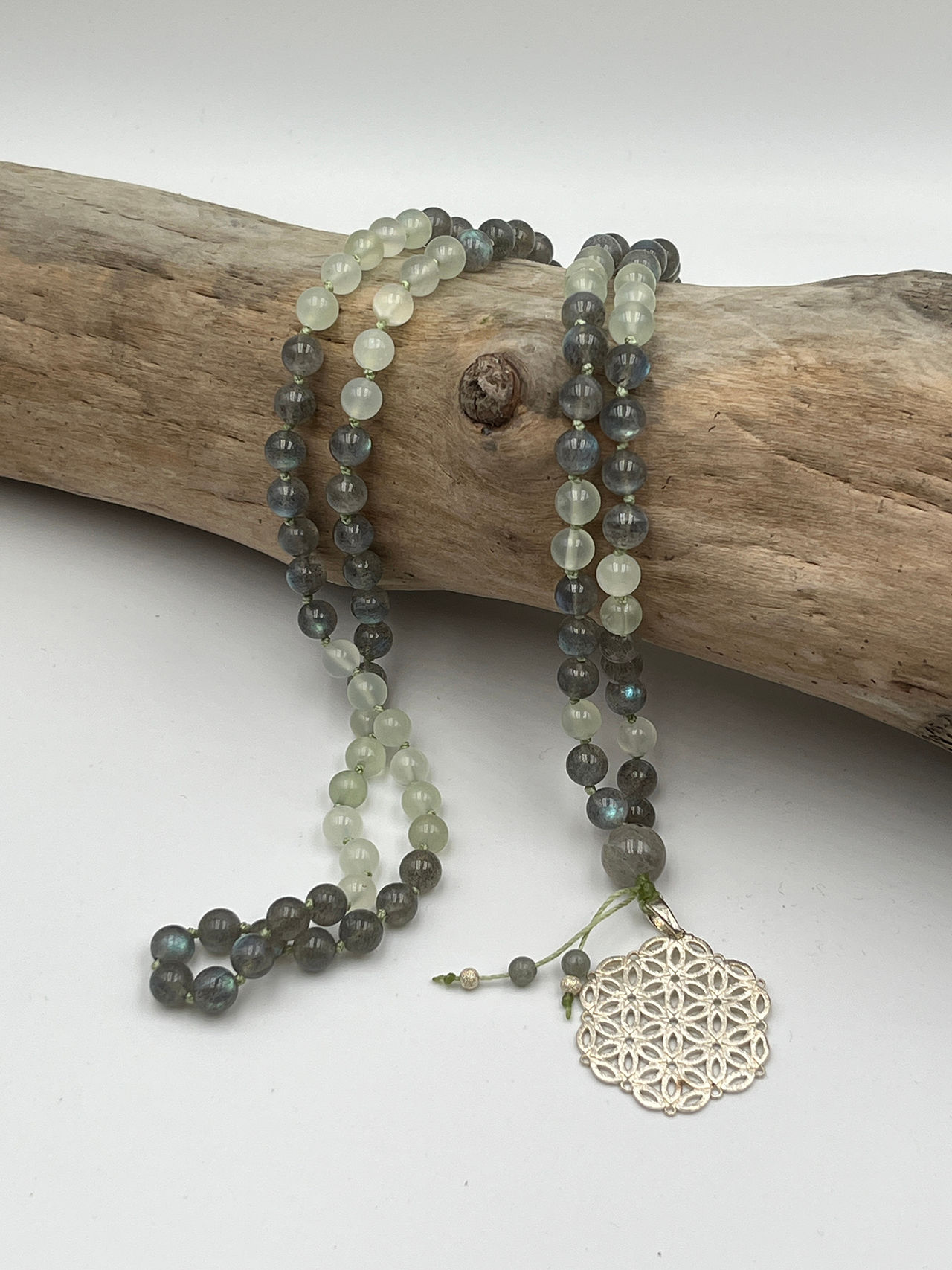 Malakette mit Serpentin und Labradorit