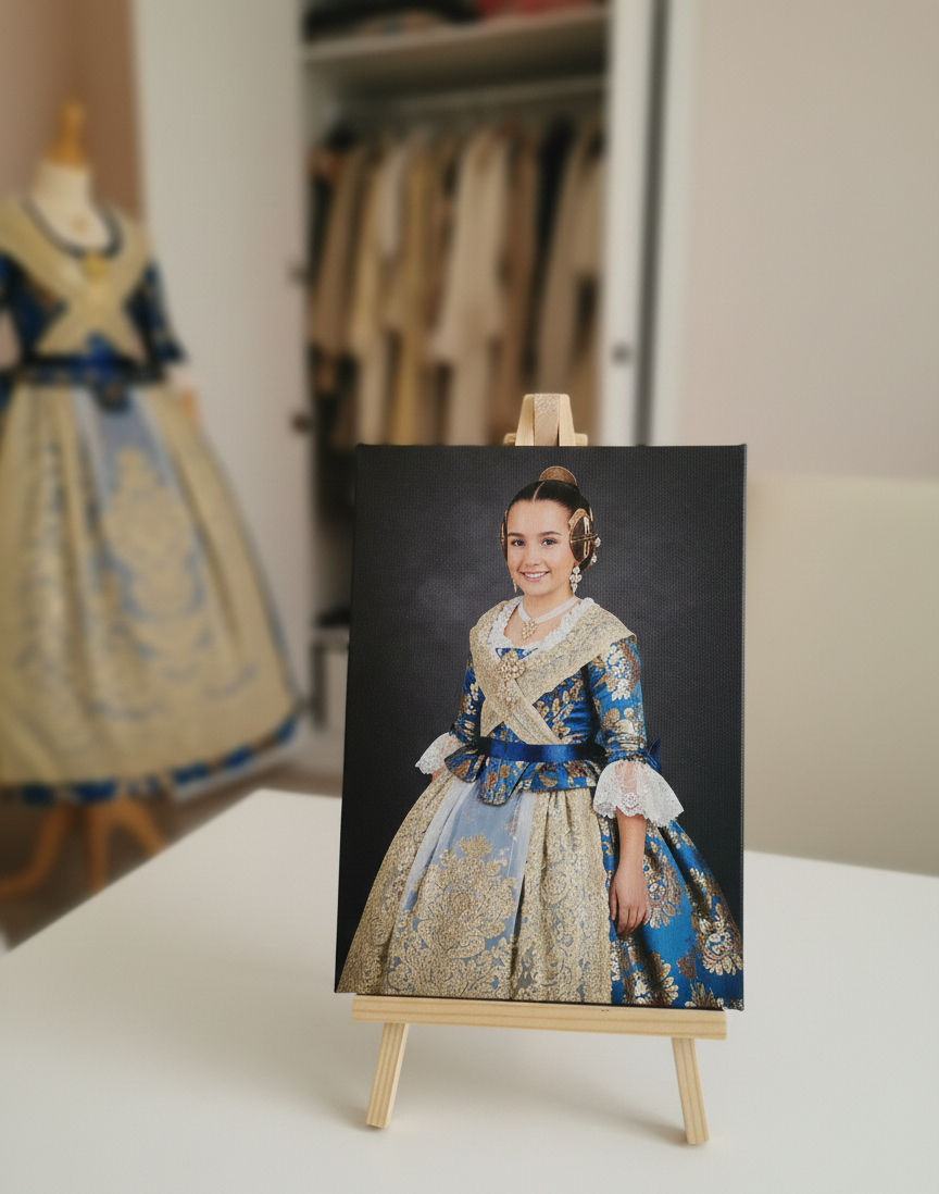 Miniatura: lienzo con foto de fallera para las presentaciones de traje fallera valencia