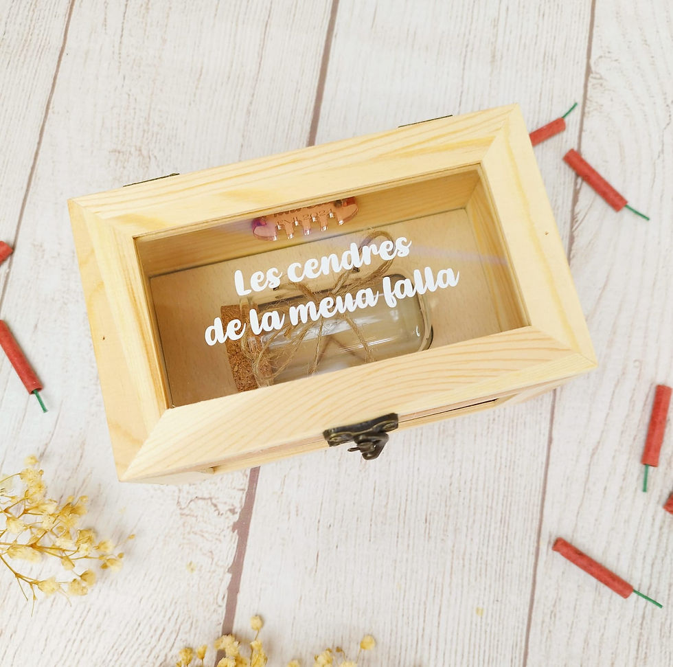 caja de madera personalizada para guardar cenizas de la falla fallera fallera mayor valencia