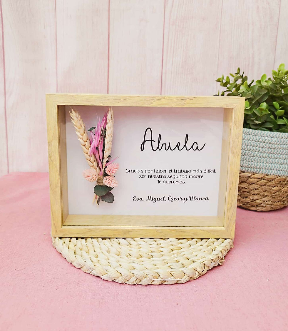 Miniatura: cuadro con ramillete de flor preservada personalizado regalo para boda bautizo comunion