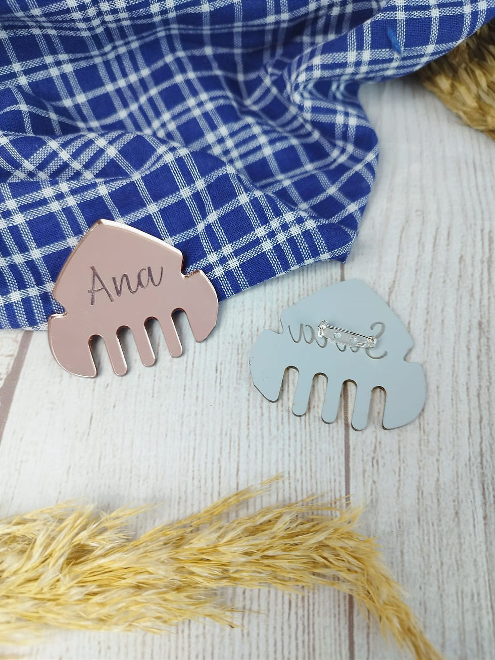 pin de acrilico espejo en varios colores de peineta para falleros falla