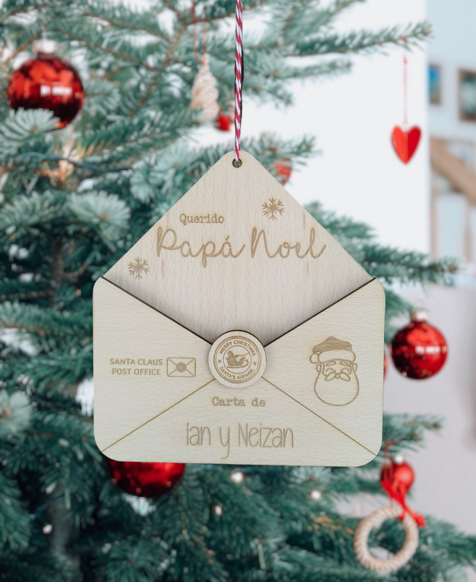 Sobre de madera para meter la carta de papa noel o los reyes magos en navidad