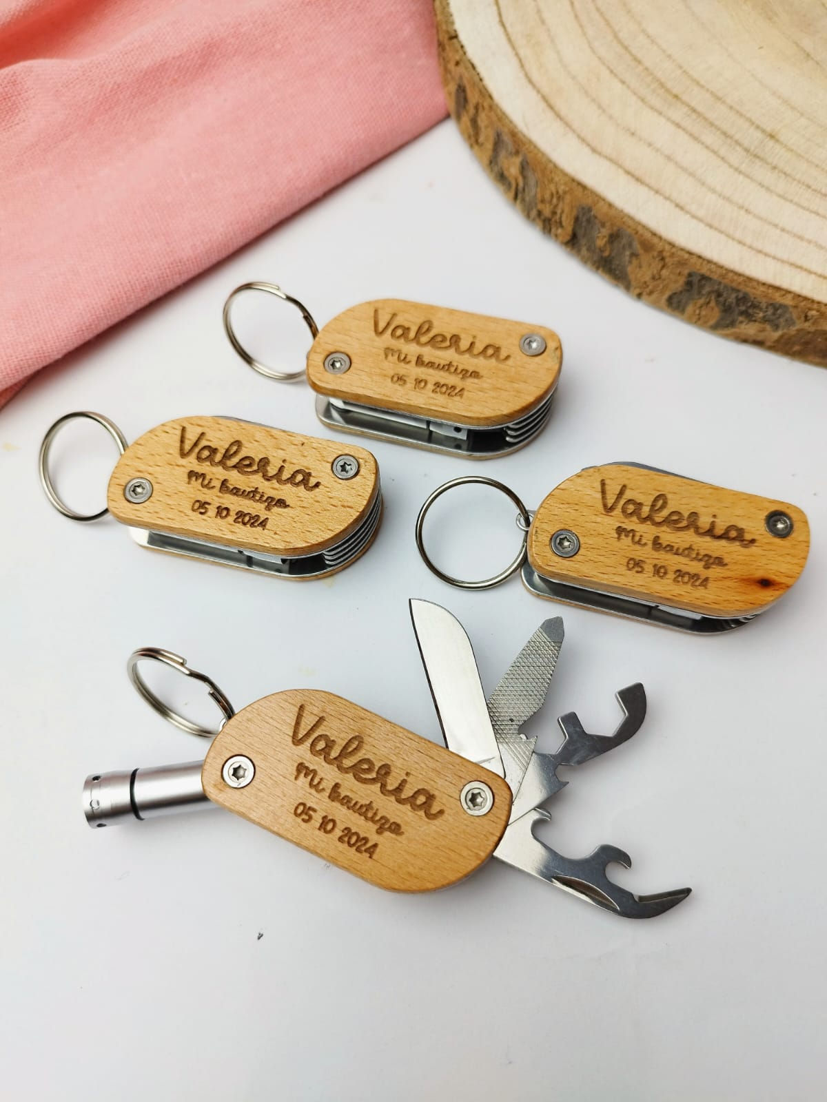 llavero multiherramientas grabado