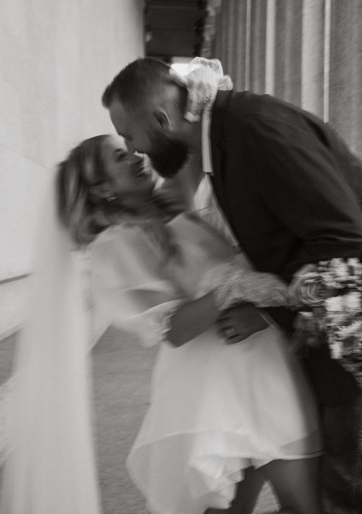 nashville-elopement-centennial-park-parthenon-tennessee-wedding-photographer-faith-ashlee-